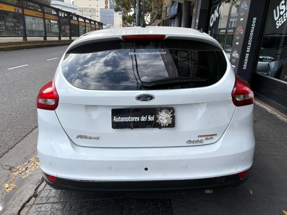Ford Focus III 2.0 SE Plus — foto 7